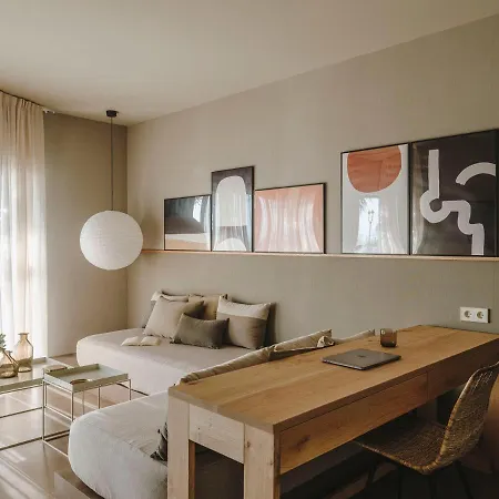 Chiqui Otel Santander