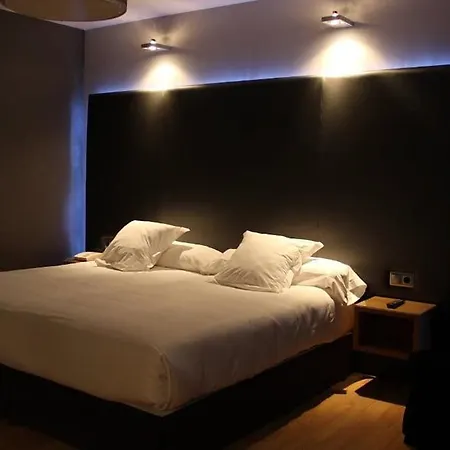 Chiqui Hotel Santander