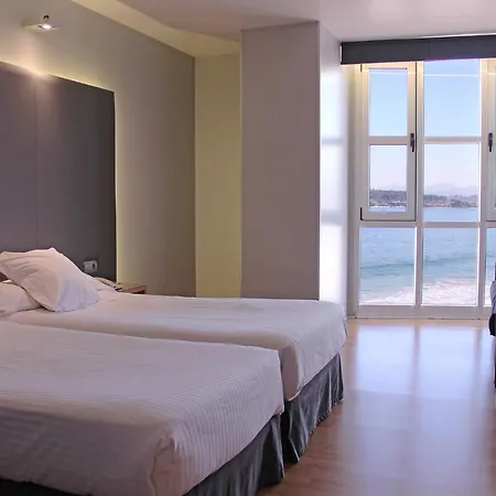 Chiqui Otel Santander
