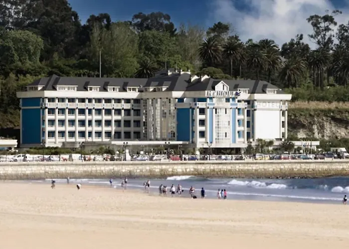 Chiqui Hotel Santander