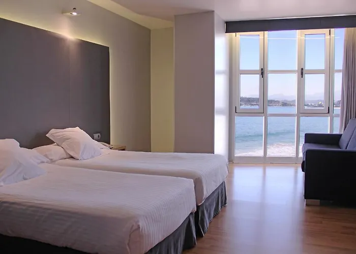 Chiqui Hotel Santander