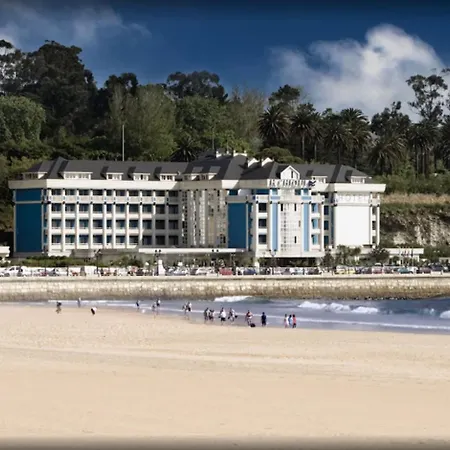 Chiqui Hotel Santander