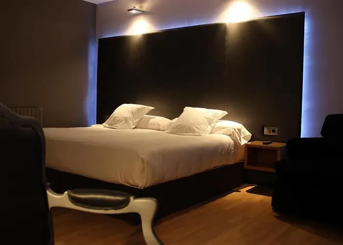 Chiqui 3* סנטנדר